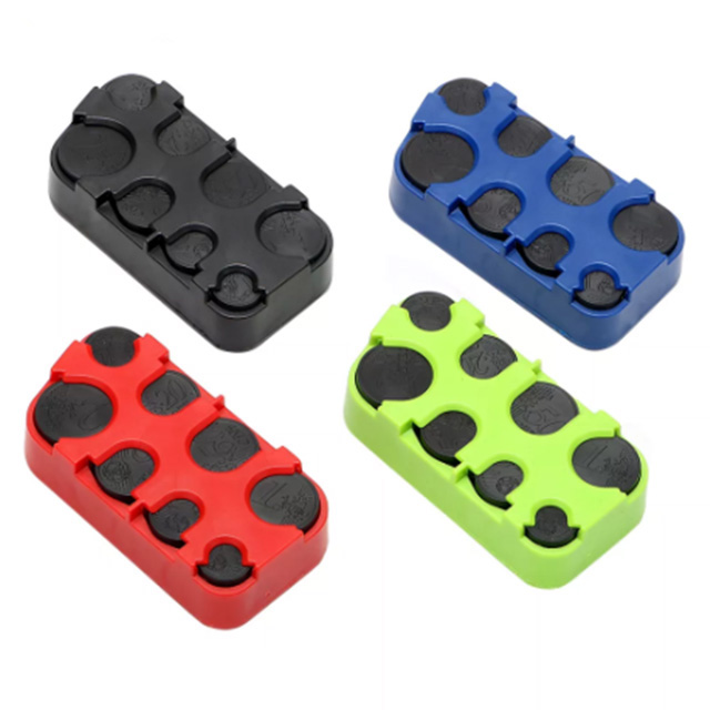 Чӣ тавр як ҳамёни тангаи пластикӣ метавонад мушкилоти ҳаррӯзаи созмонро ҳал кунад?